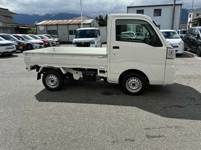 Daihatsu Hijet Truck 4