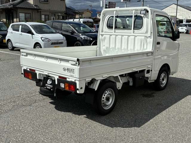Daihatsu Hijet Truck 5