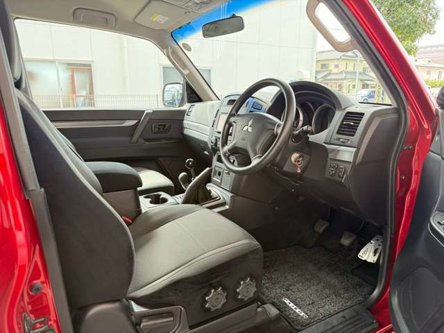 Mitsubishi Pajero 3