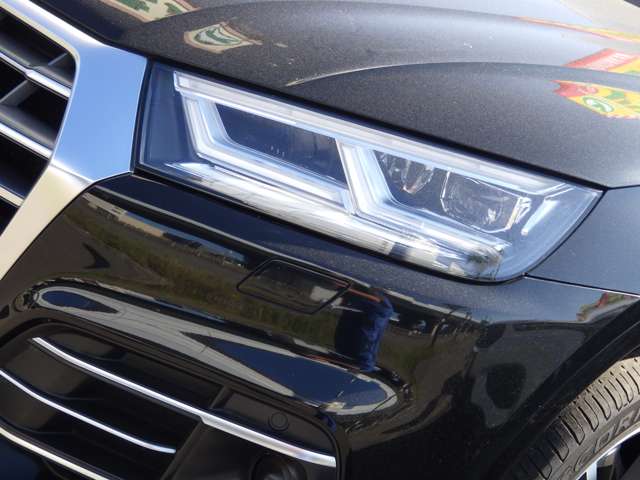 Audi Q5 4