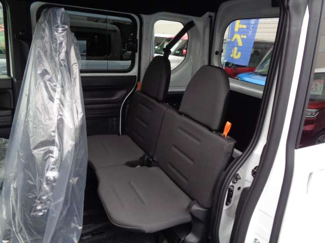 Honda N-VAN 9