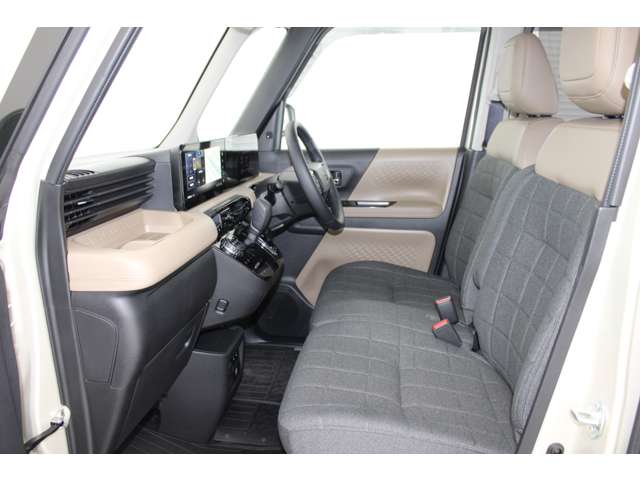 Mitsubishi Delica Mini 4
