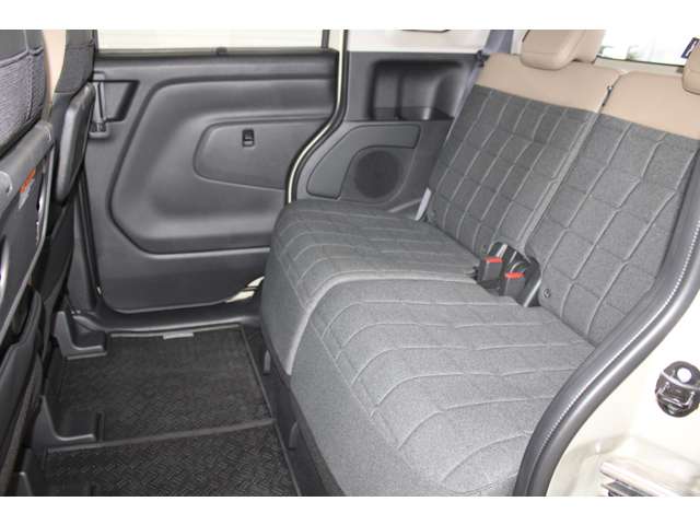 Mitsubishi Delica Mini 5