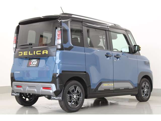 Mitsubishi Delica Mini 2
