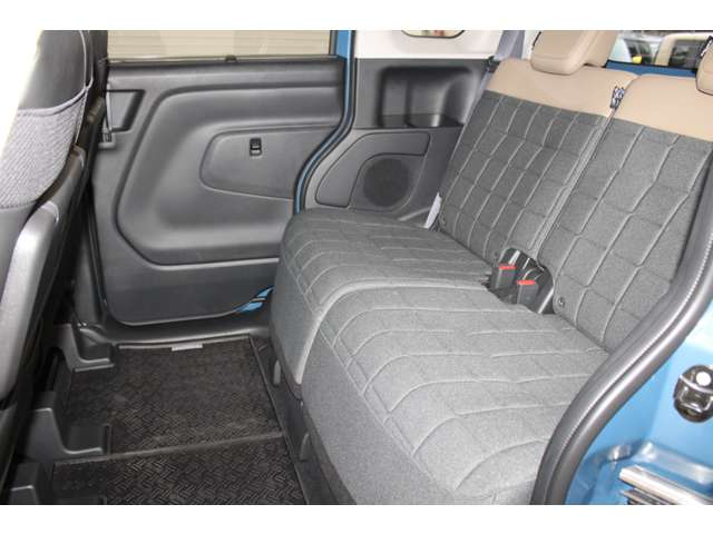 Mitsubishi Delica Mini 5
