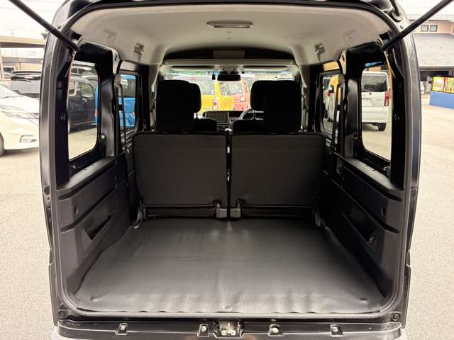 Daihatsu Atrai 11