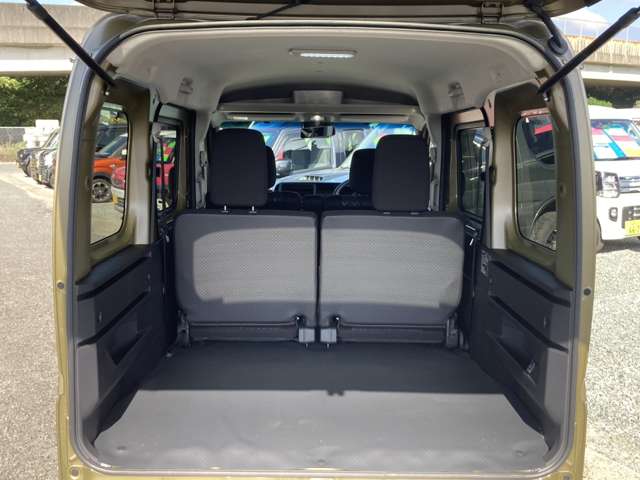 Daihatsu Atrai 9