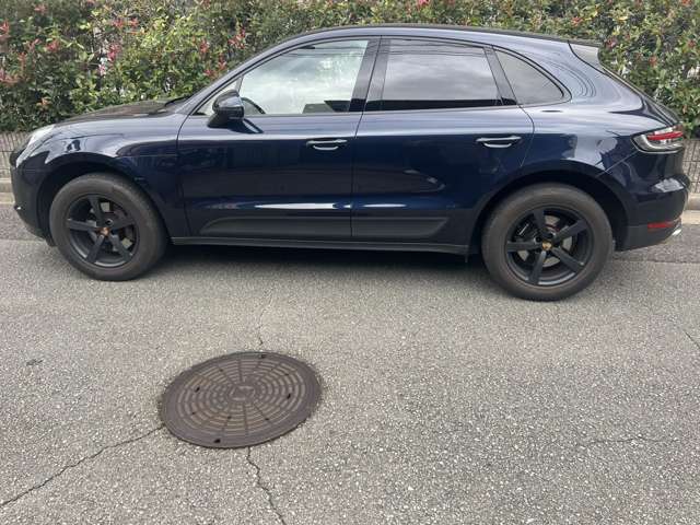 Porsche Macan 8