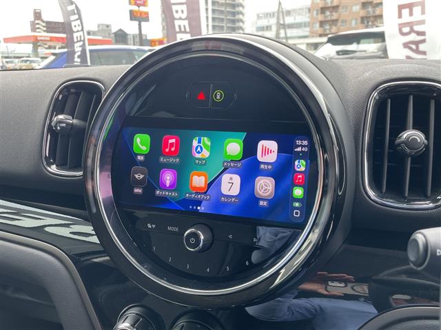 MINI Crossover 11