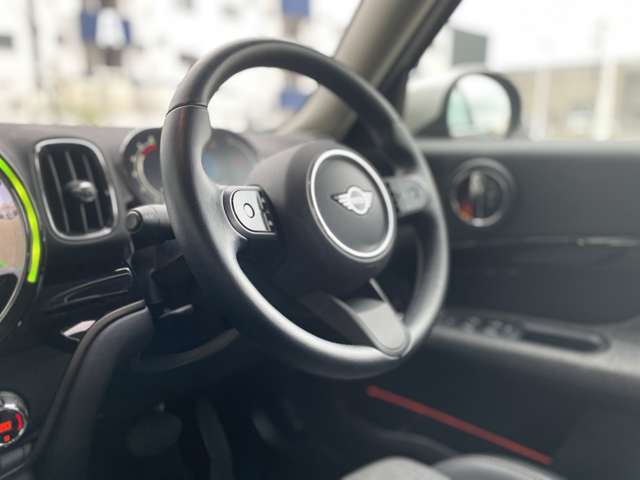 MINI Crossover 6