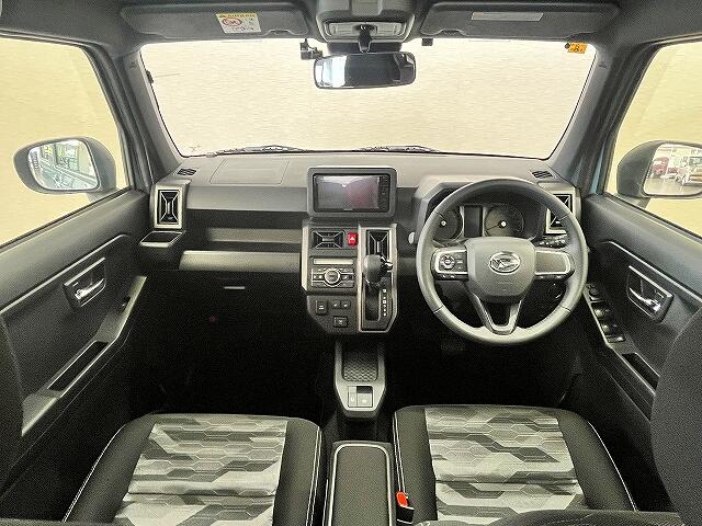 Daihatsu Taft 4