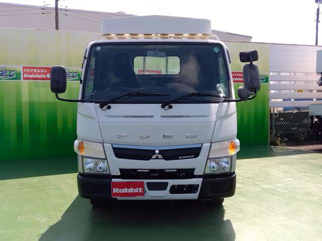 Mitsubishi Fuso Canter 2