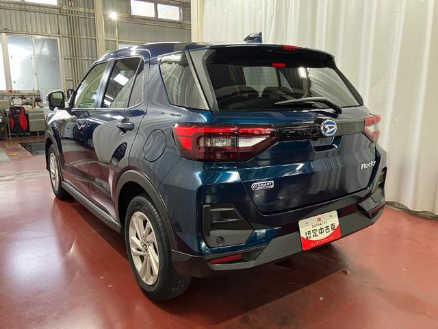Daihatsu Rocky 7