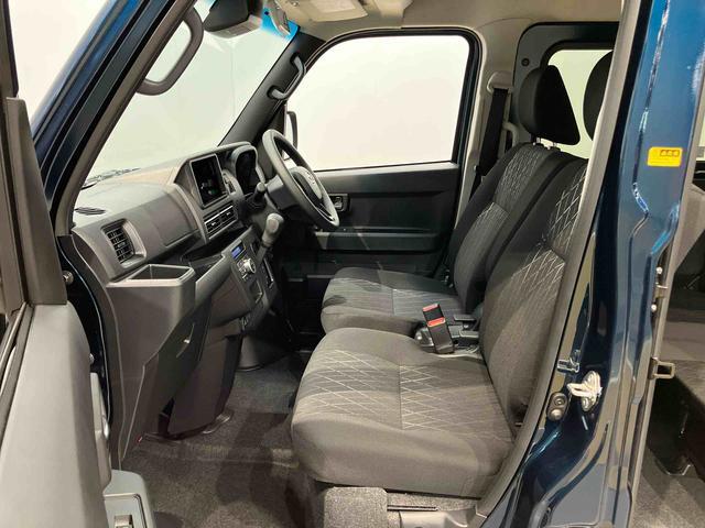 Daihatsu Atrai 5