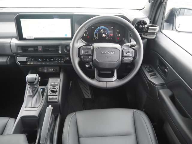 Toyota Land Cruiser FJ 7