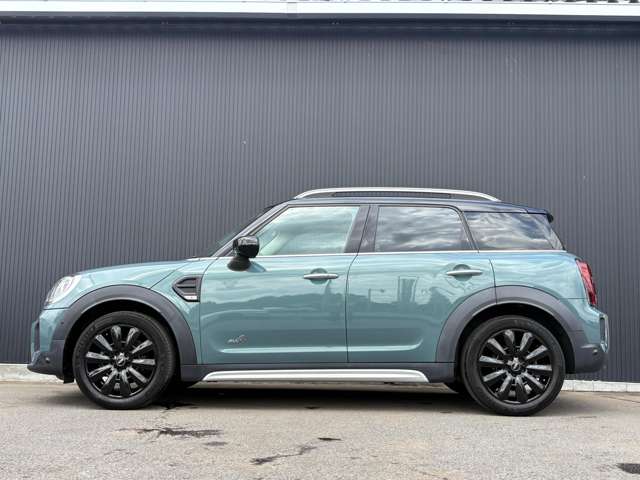 MINI Crossover 11