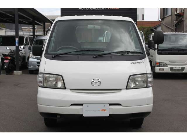 Mazda Bongo Truck 2