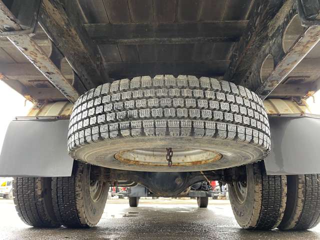 Isuzu Forward 11