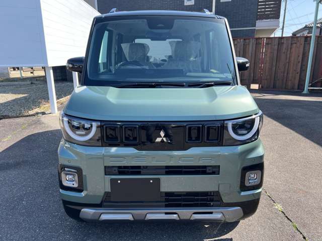 Mitsubishi Delica Mini 6
