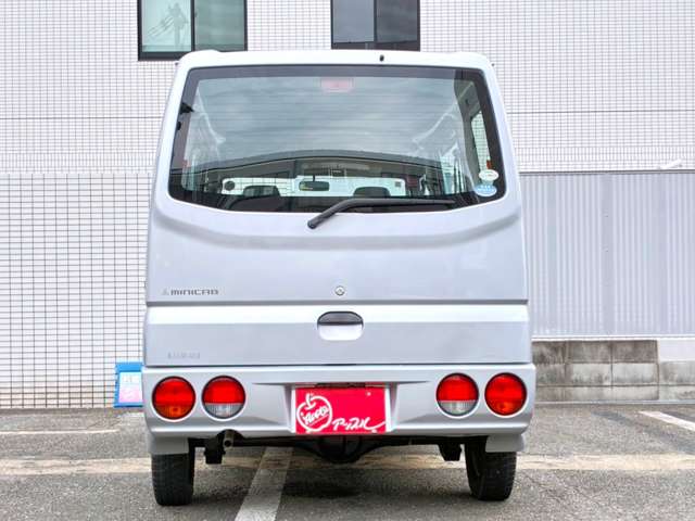 Mitsubishi Minicab Van 12