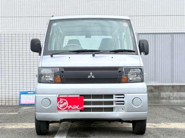 Mitsubishi Minicab Van 8