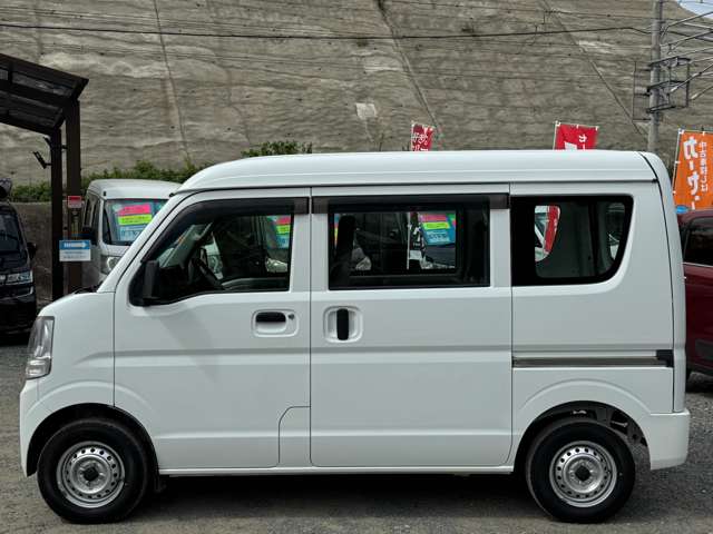 Suzuki Every 12