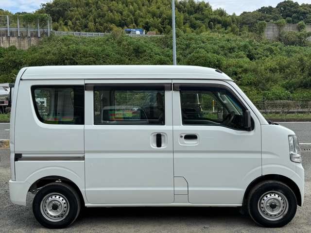 Suzuki Every 8