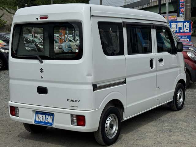 Suzuki Every 9