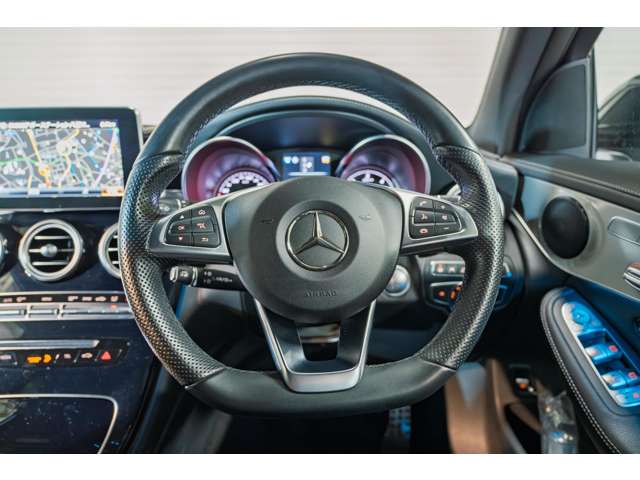 Mercedes-Benz GLC 12