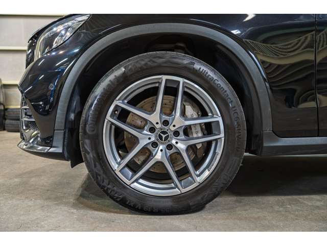 Mercedes-Benz GLC 10