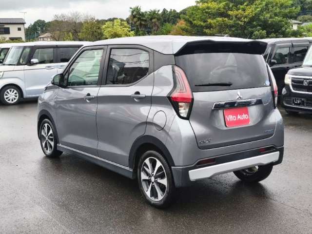 Mitsubishi eK X 12
