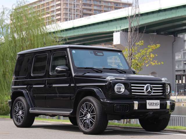 Mercedes-Benz G-Class 2