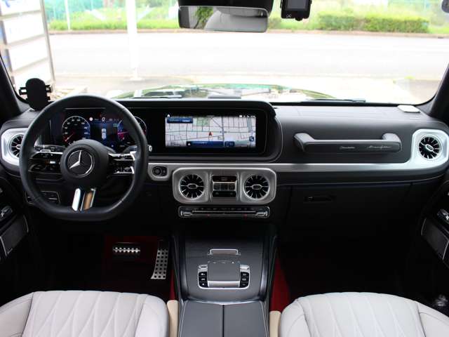 Mercedes-Benz G-Class 5