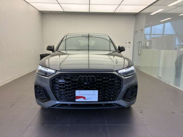 Audi Q5 Sportback 8