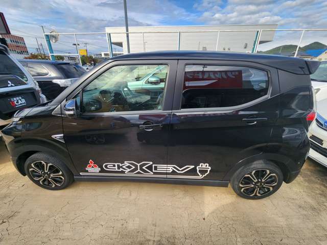 Mitsubishi eK X EV 3