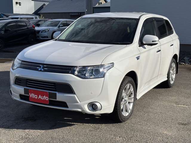 Mitsubishi Outlander PHEV 6