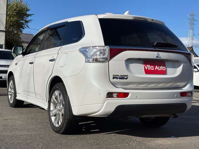 Mitsubishi Outlander PHEV 9