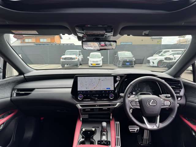 Lexus RX 9