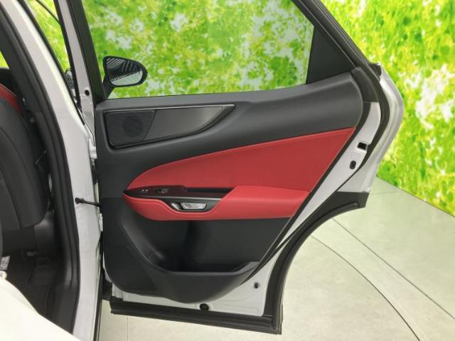 Lexus NX 7