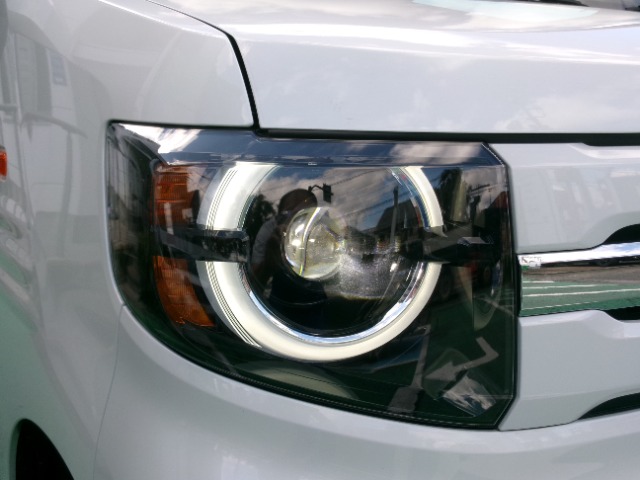 Honda N-VAN 10
