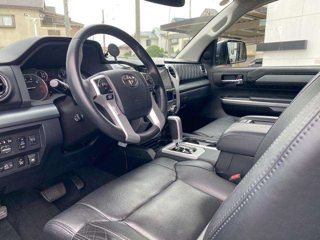 Toyota Tundra 12