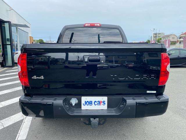 Toyota Tundra 9