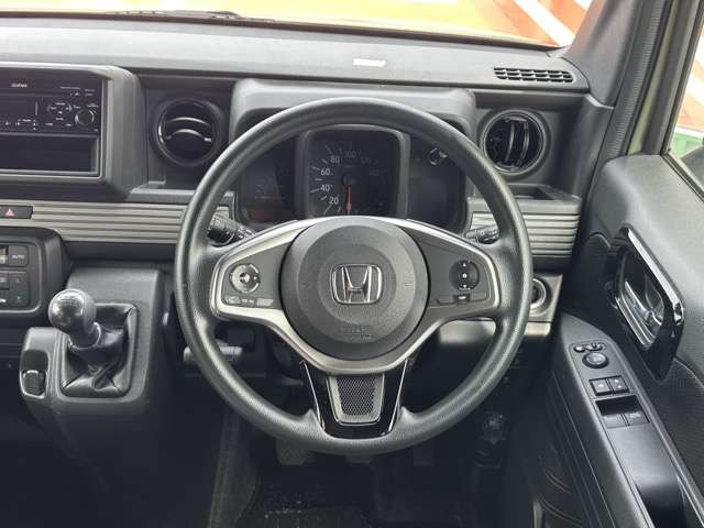 Honda N-VAN 9