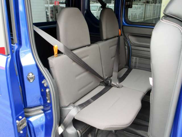 Honda N-VAN 9