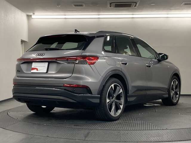 Audi Q4 e-tron 2