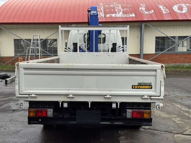 Hino Dutro 5