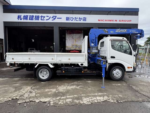Hino Dutro 7