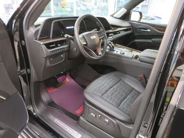 Cadillac エスカレード 11