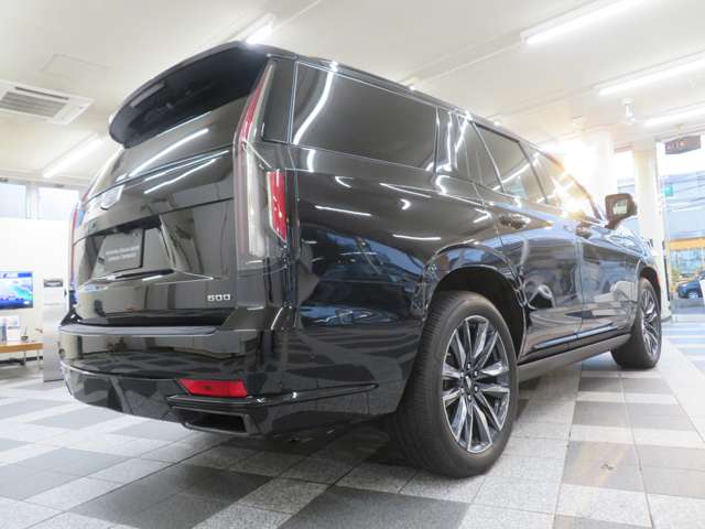 Cadillac エスカレード 9