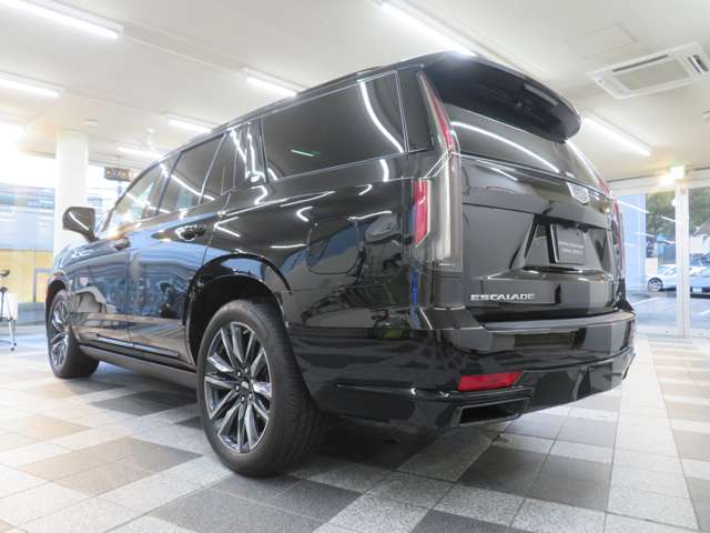 Cadillac エスカレード 10